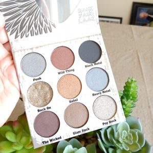 Sold Metal Glam Crown Palette